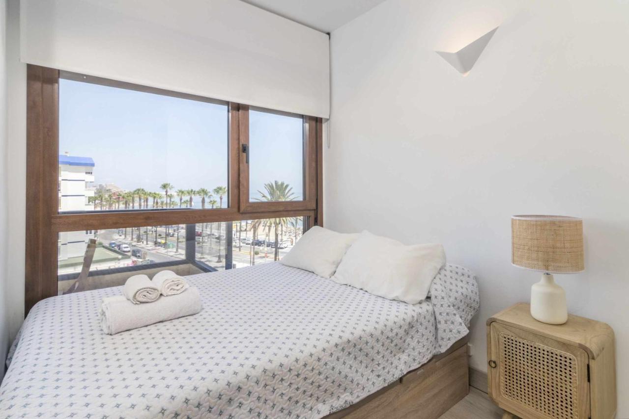 Loft In Front Of The Sea Benalmadena Apartment Exterior photo